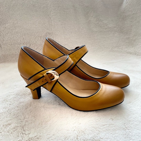 Women’s Fashion Shoes Size 10 NWT - Picture 10 of 10